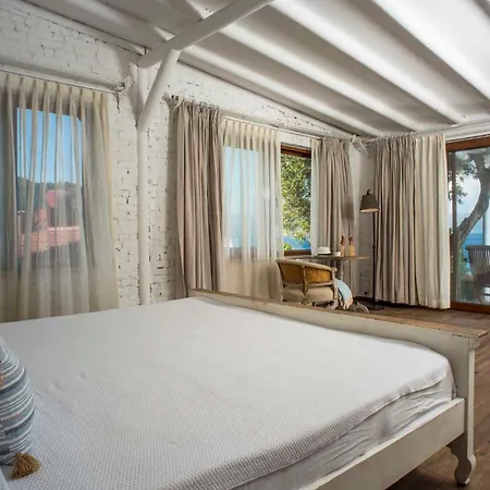 Florya Kumlubuek Otel