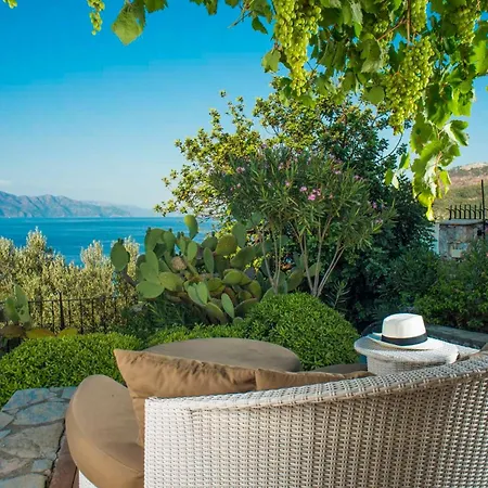 Florya Kumlubuek Szálloda 4*