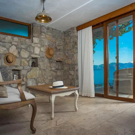 Florya Kumlubuek Szálloda 4*