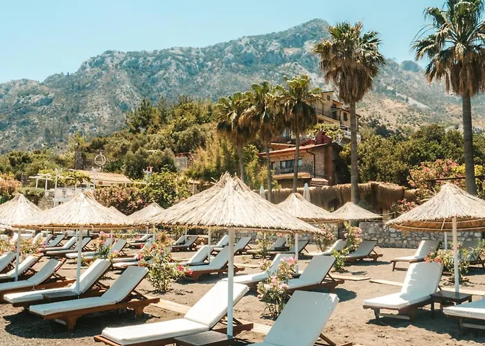 Szálloda Florya Kumlubuek 4*