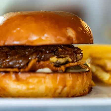 Hotel Florya Kumlubuek 4*