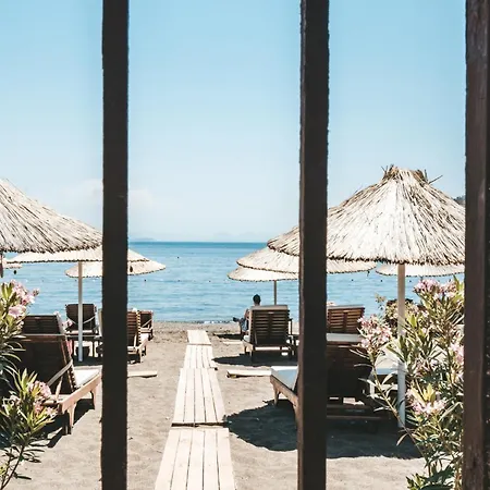 Florya Kumlubuek 4*