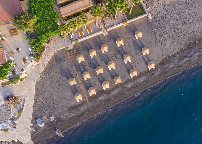 Florya Kumlubuek Отель