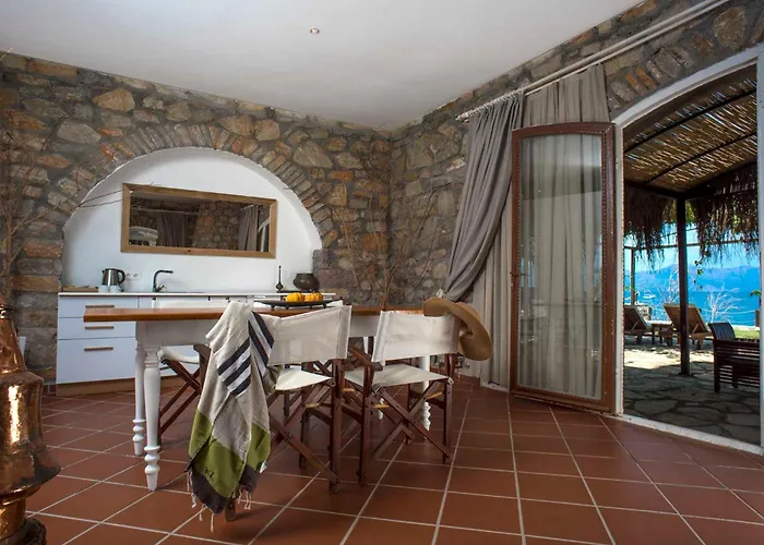 Отель Florya Kumlubuek